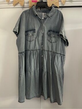 Relaxed Light Blue Denim Midi Shirt Dress